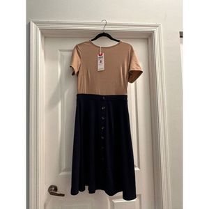 Bery Dress Women's Tees - Sleeve Top Brown Tan Size Medium @@@